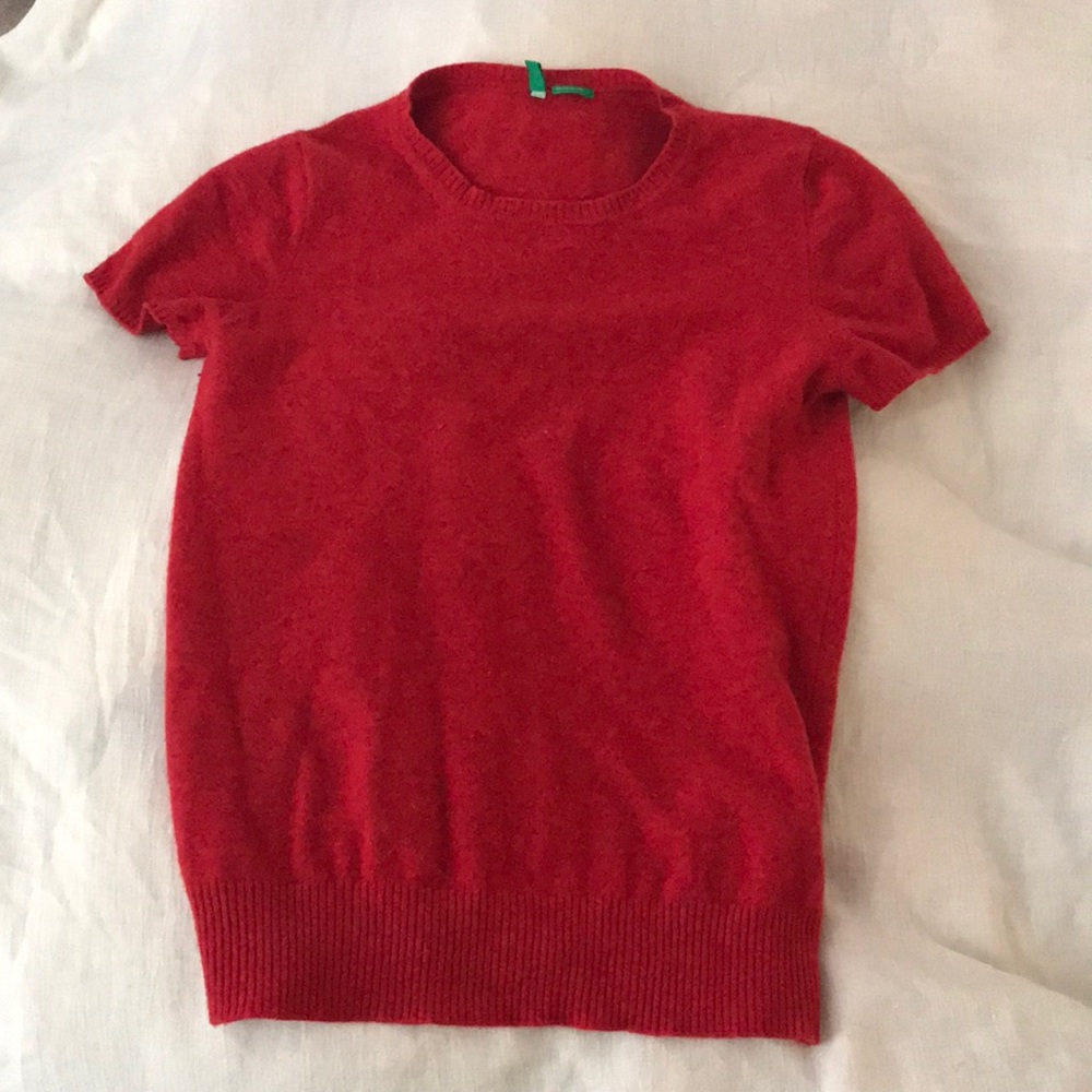 Short sleeved Benetton sweater